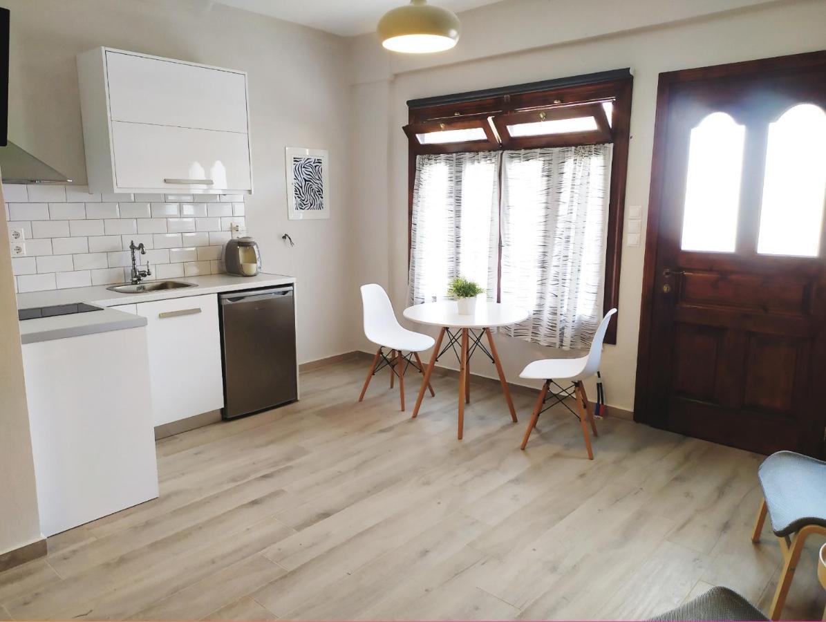 Elias Apartments Nydri  Eksteriør billede
